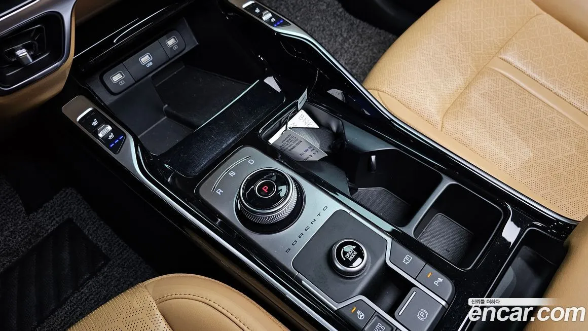 Kia Sorento — фото 8