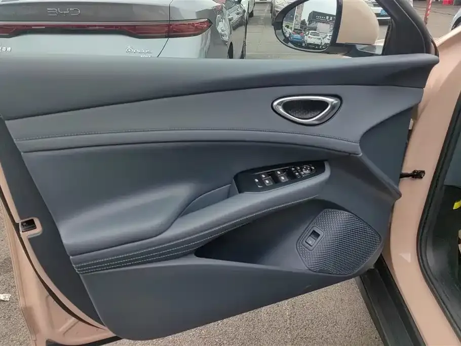 BYD Seal 06GT — фото 8