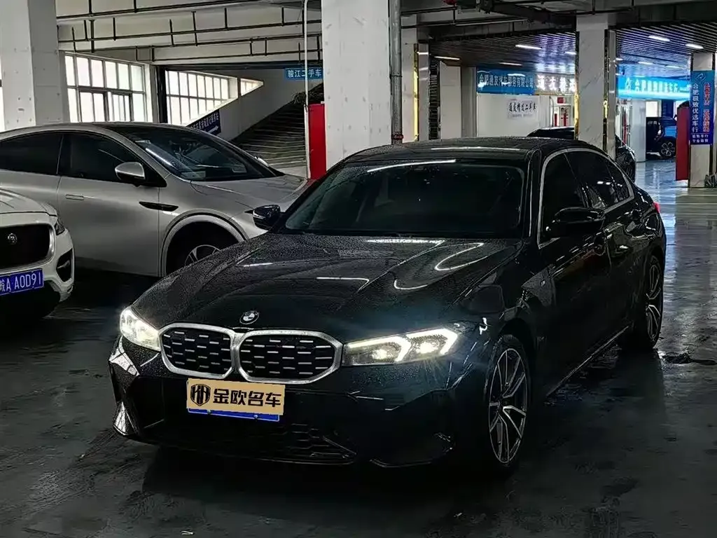 BMW 3 Series 2023 из CN, фото 1