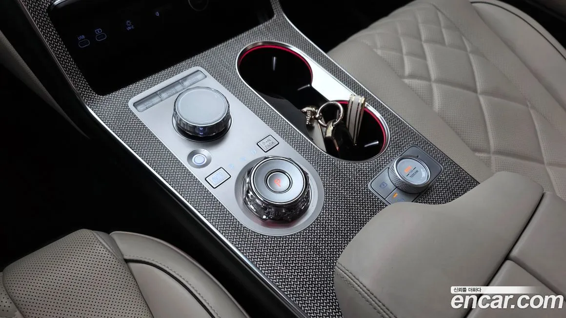 Genesis GV80 — фото 10