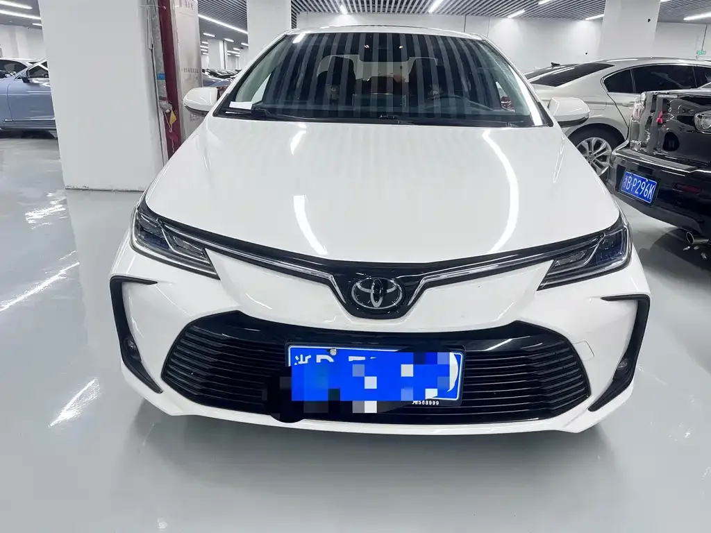 Toyota Corolla 2021 из CN, фото 2