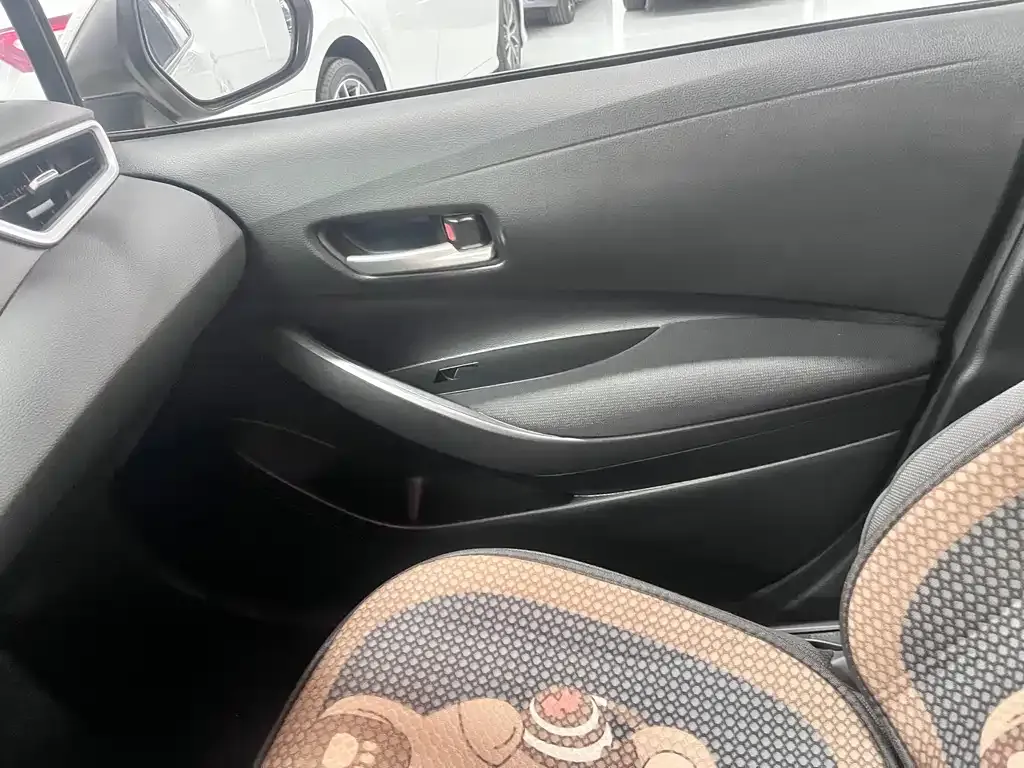 Toyota Corolla 2021 из CN, фото 4