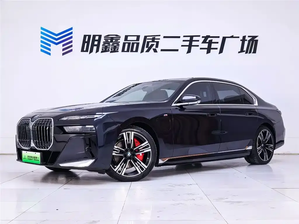 BMW i7 2023 из CN, фото 7