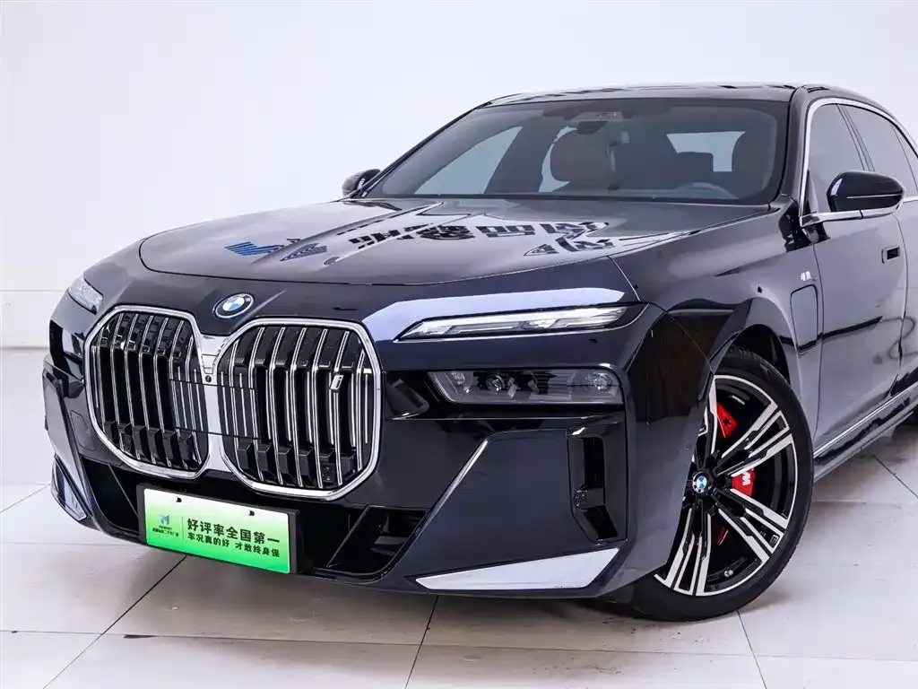 BMW i7 2023 из CN, фото 3