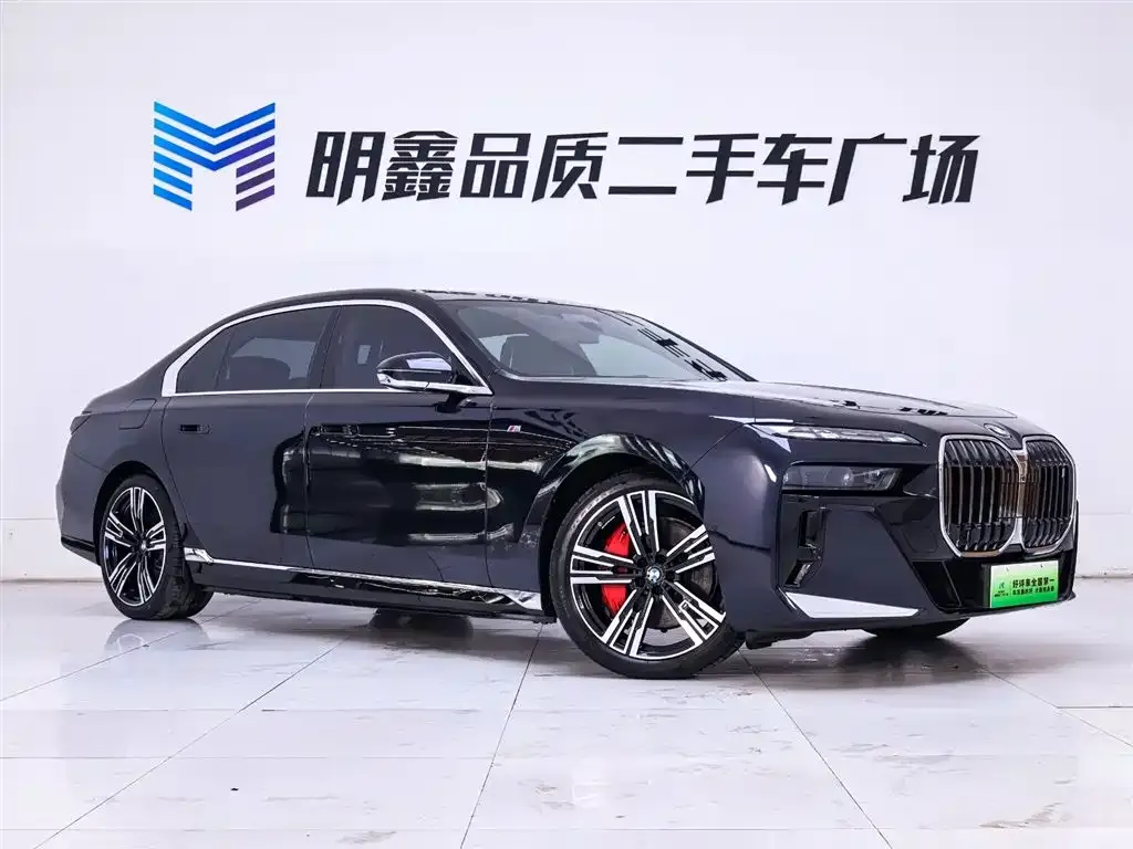 BMW i7 2023 из CN, фото 9