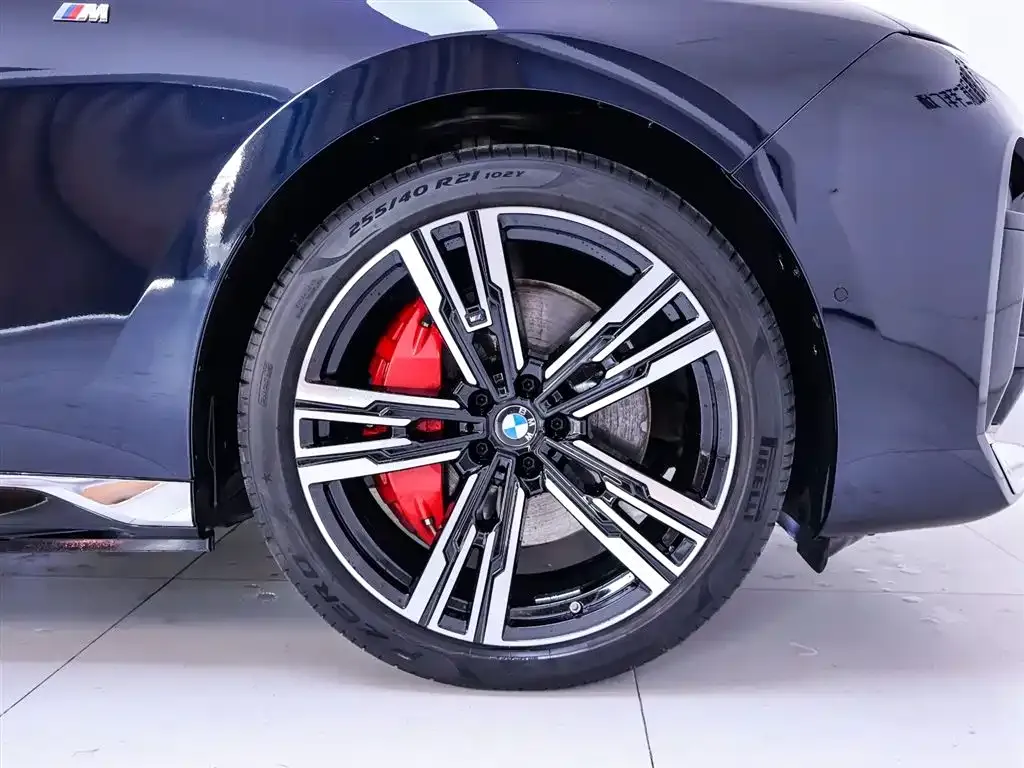 BMW i7 2023 из CN, фото 10