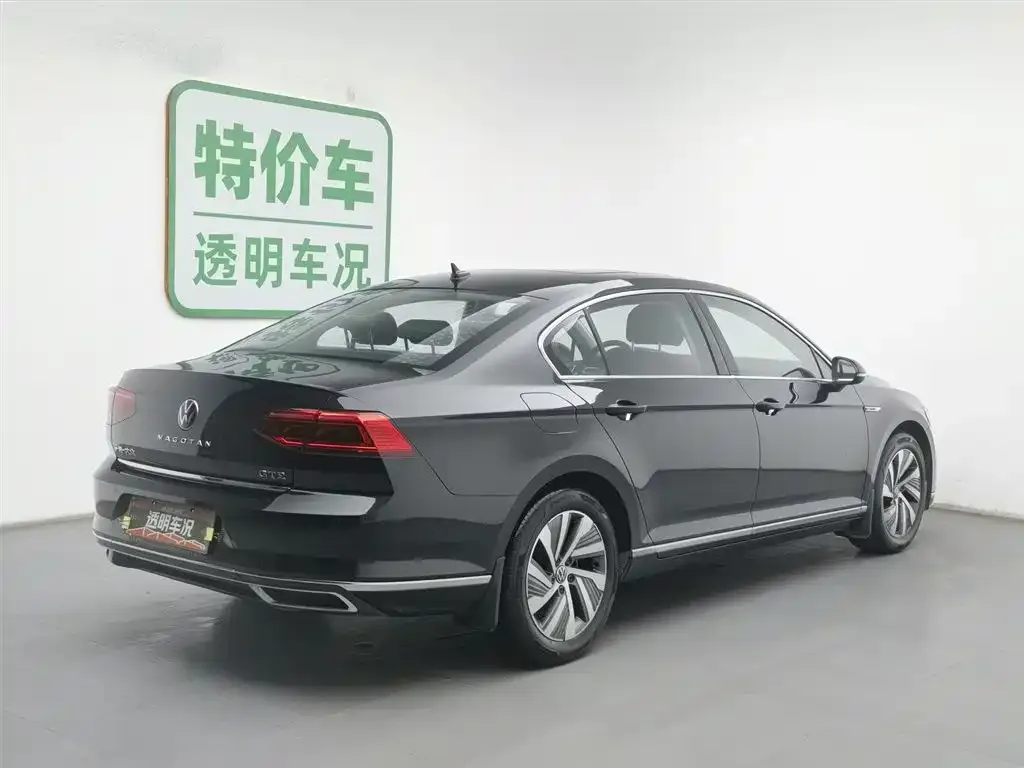 Volkswagen Magotan GTE PHEV 2024 из CN, фото 10