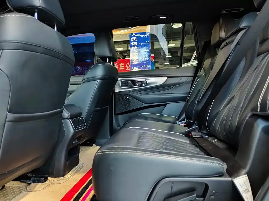 GAC Motor Trumpchi GS8 — фото 7