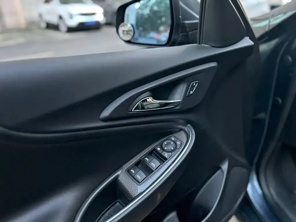 Chevrolet Malibu XL 2022 из CN, фото 6