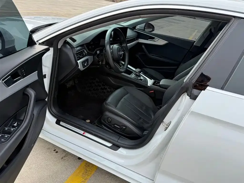 Audi A5 (Import) — фото 2