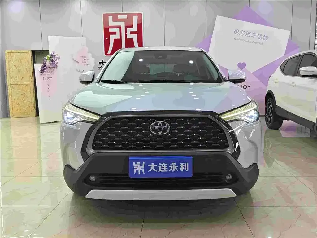 Toyota Corolla Cross — фото 10