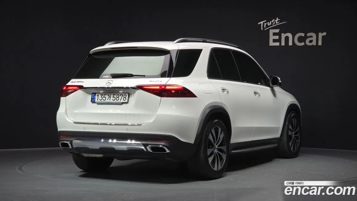 Mercedes-Benz GLE-Class — фото 2
