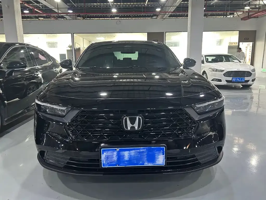 Honda Accord 2024 из CN, фото 3