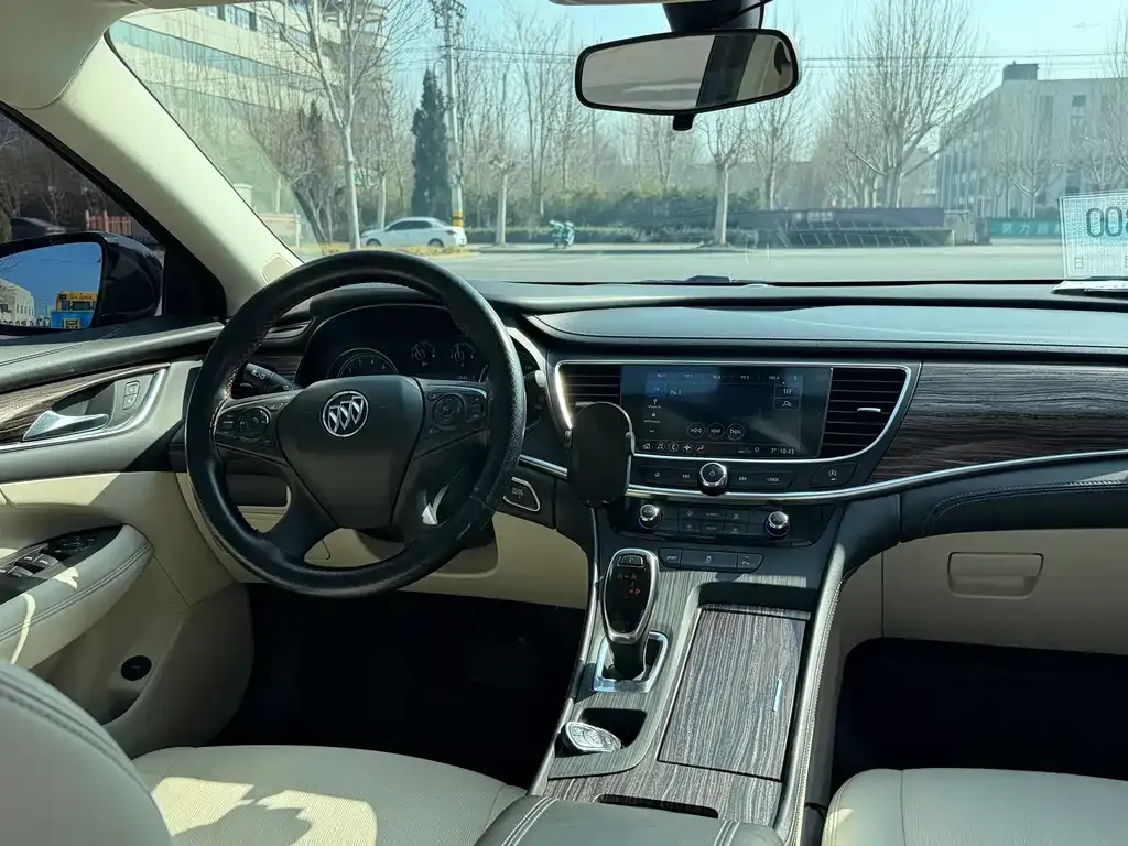 Buick LaCrosse 2021 из CN, фото 3