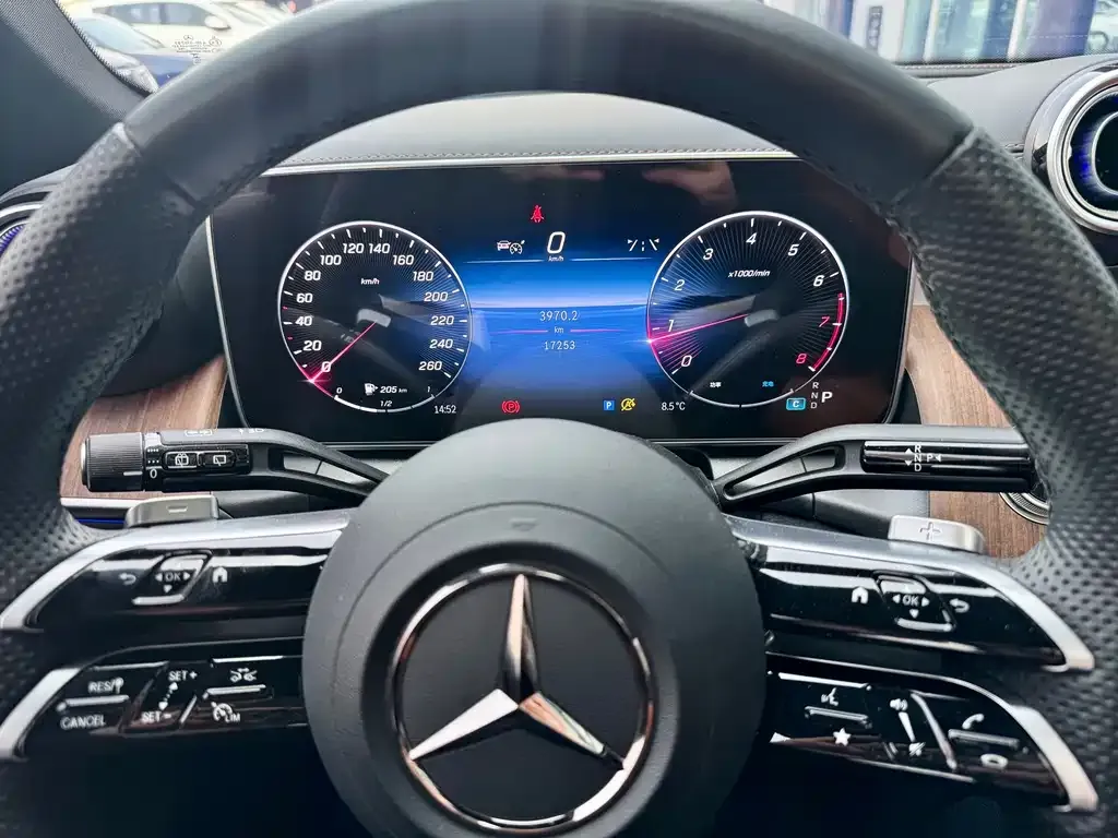 Mercedes-Benz GLC — фото 2
