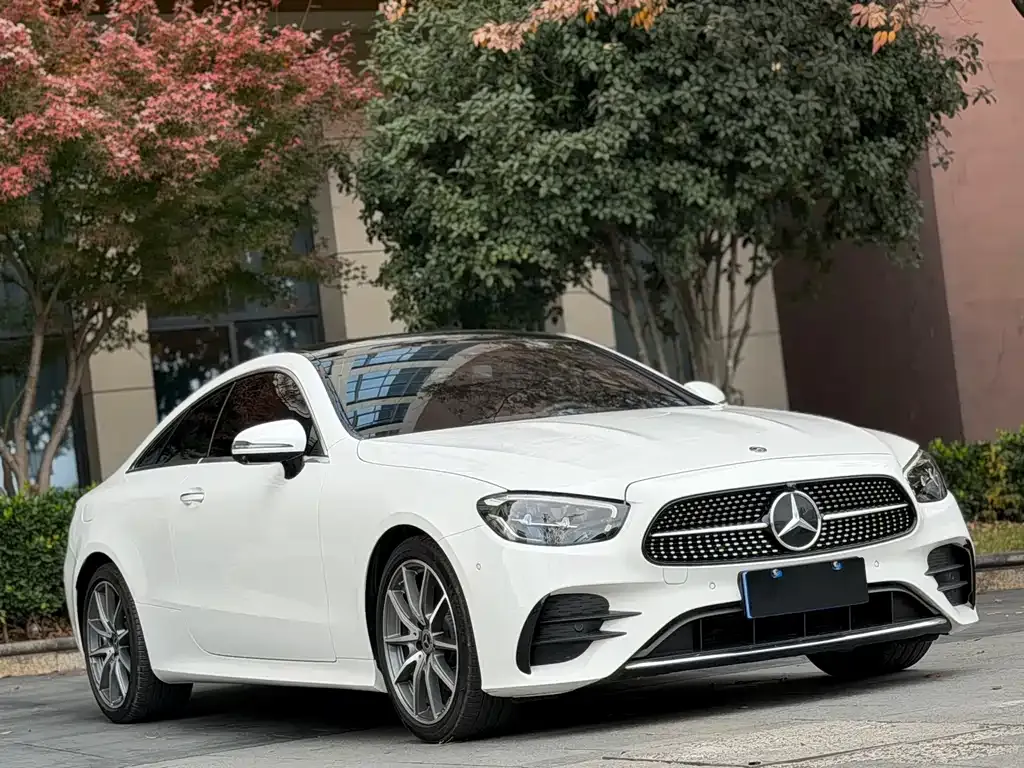 Mercedes-Benz E-Class (Import) — фото 4