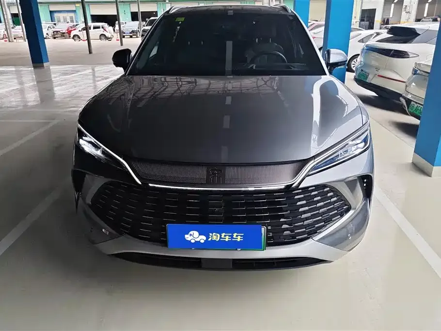 BYD L DM-i — фото 4