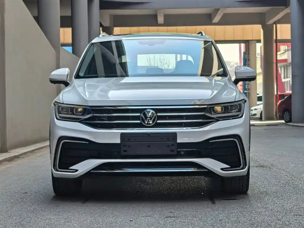 Volkswagen Tiguan L 2024 из CN, фото 7