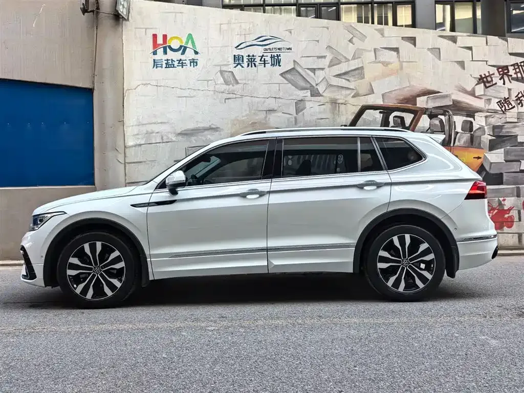 Volkswagen Tiguan L 2024 из CN, фото 5