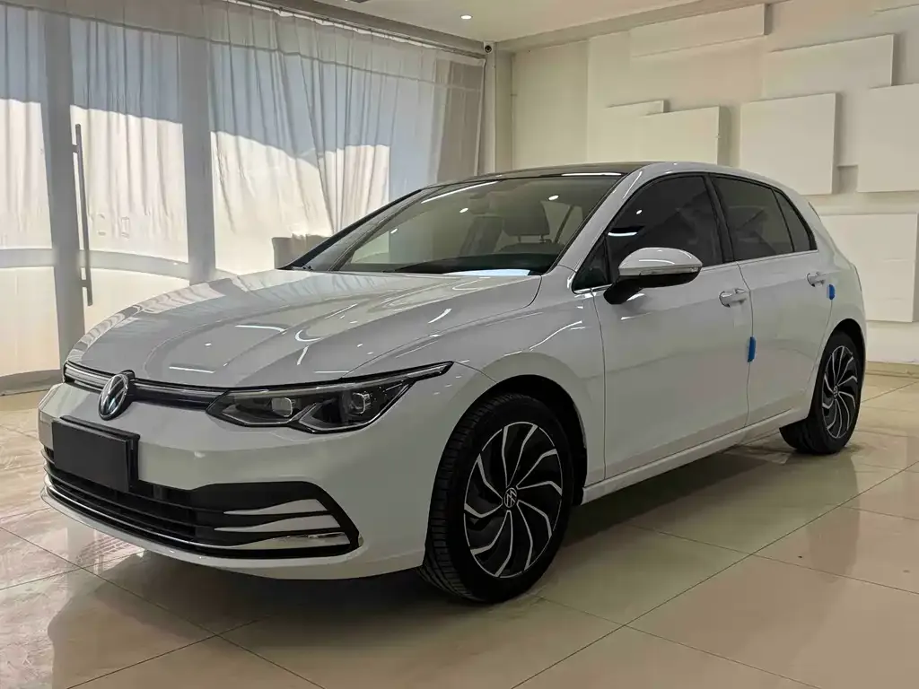 Volkswagen Golf 2021 из CN, фото 1