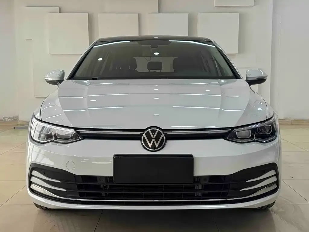 Volkswagen Golf 2021 из CN, фото 2