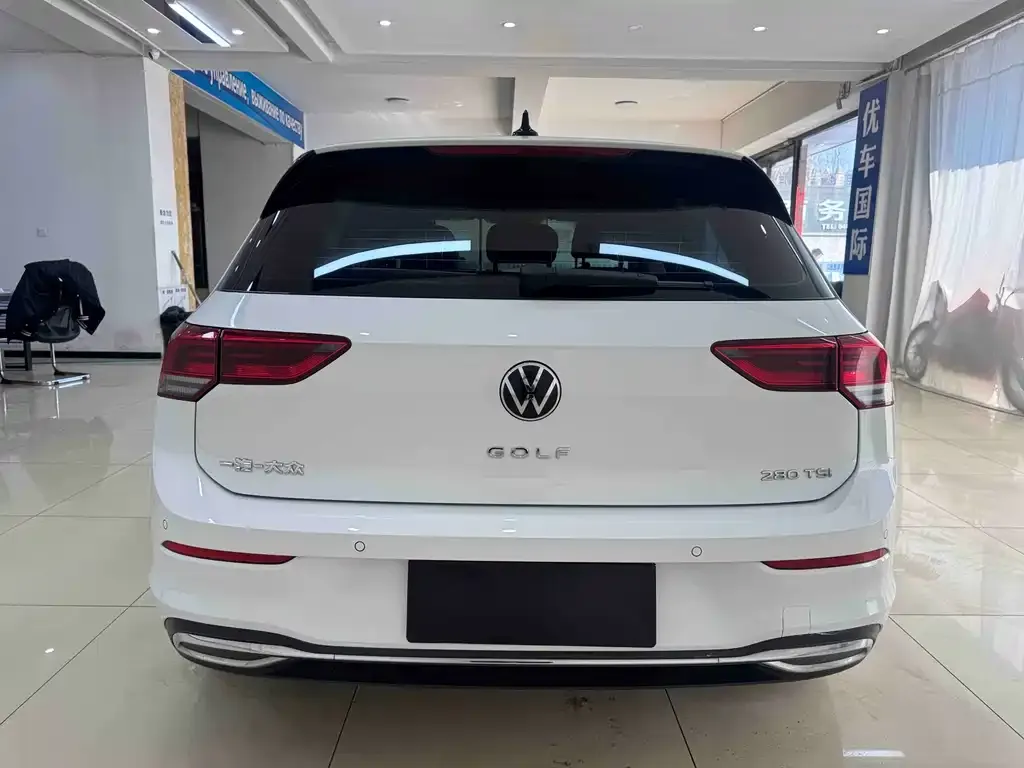 Volkswagen Golf 2021 из CN, фото 3
