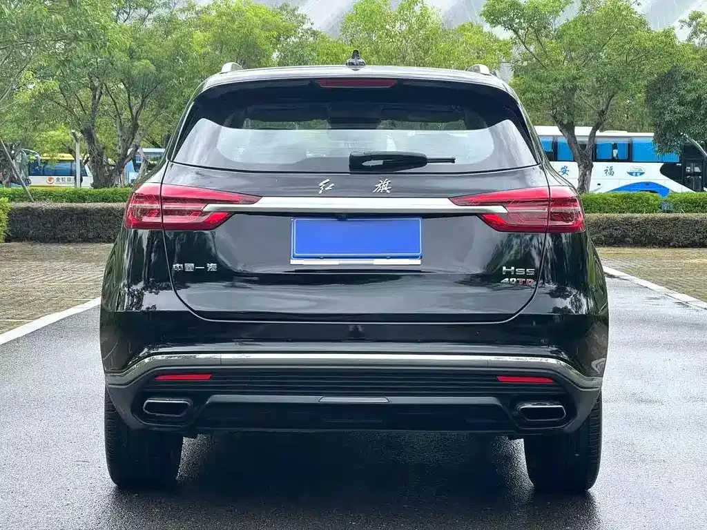 Hongqi HS5 — фото 2
