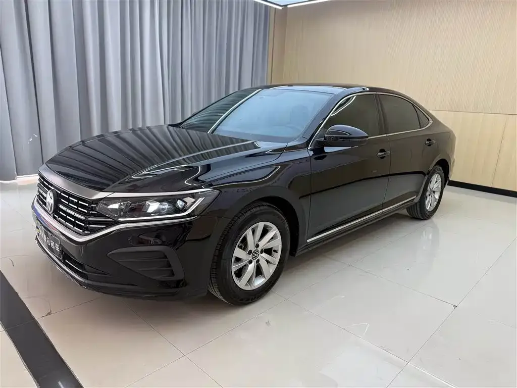 Volkswagen Passat — фото 5