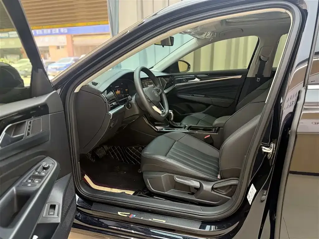 Volkswagen Passat — фото 2