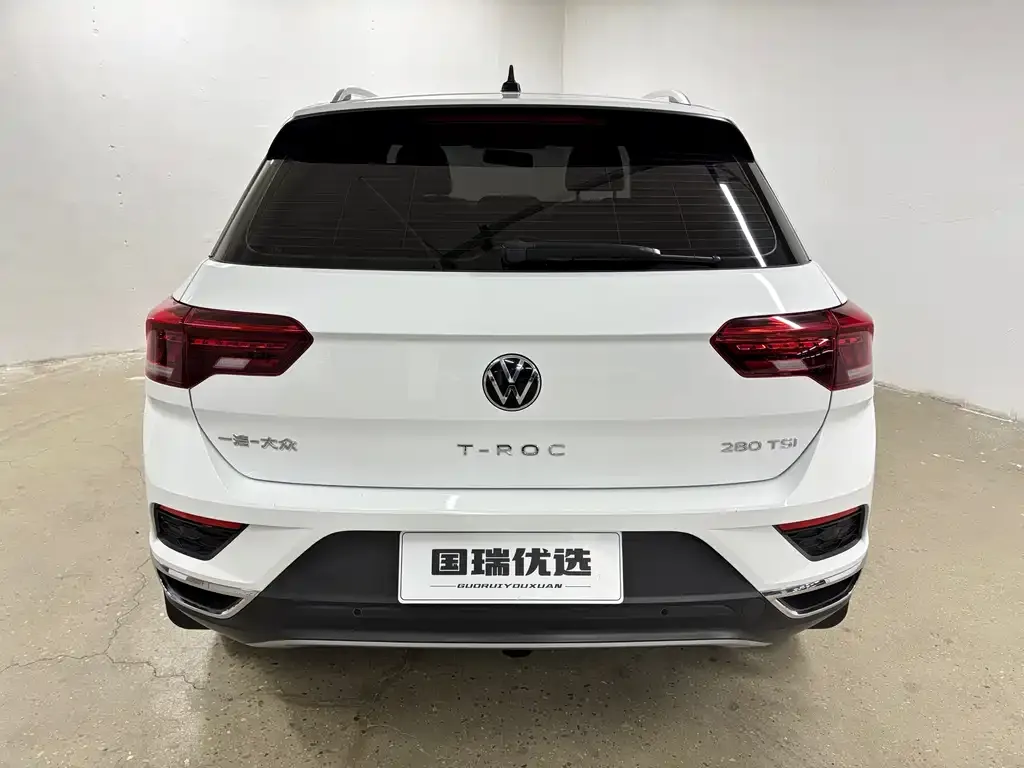 Volkswagen T-Roc — фото 3