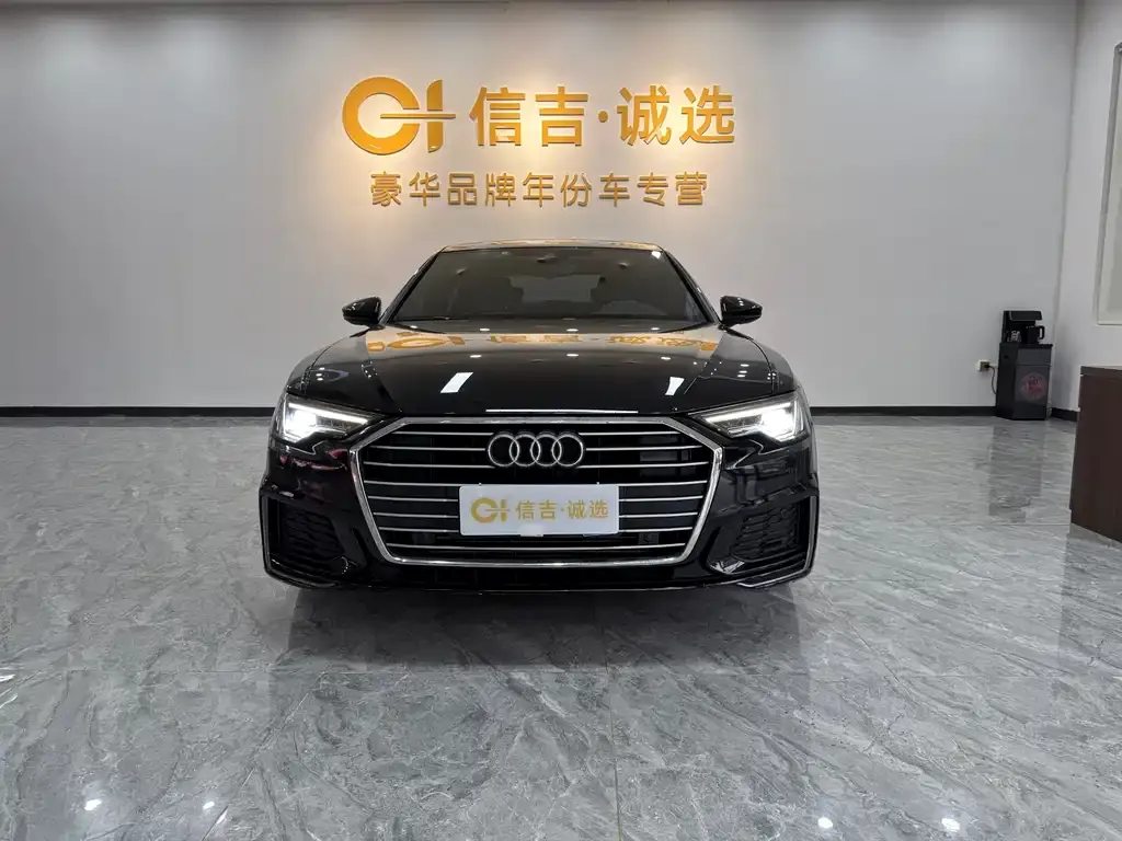 Audi A6L — фото 2