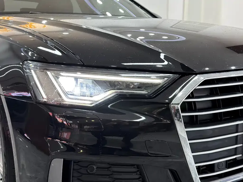 Audi A6L — фото 7
