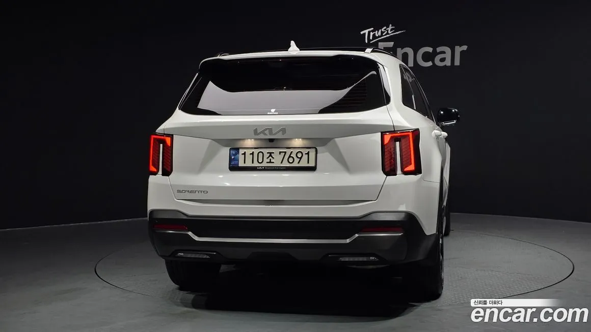 Kia Sorento — фото 4