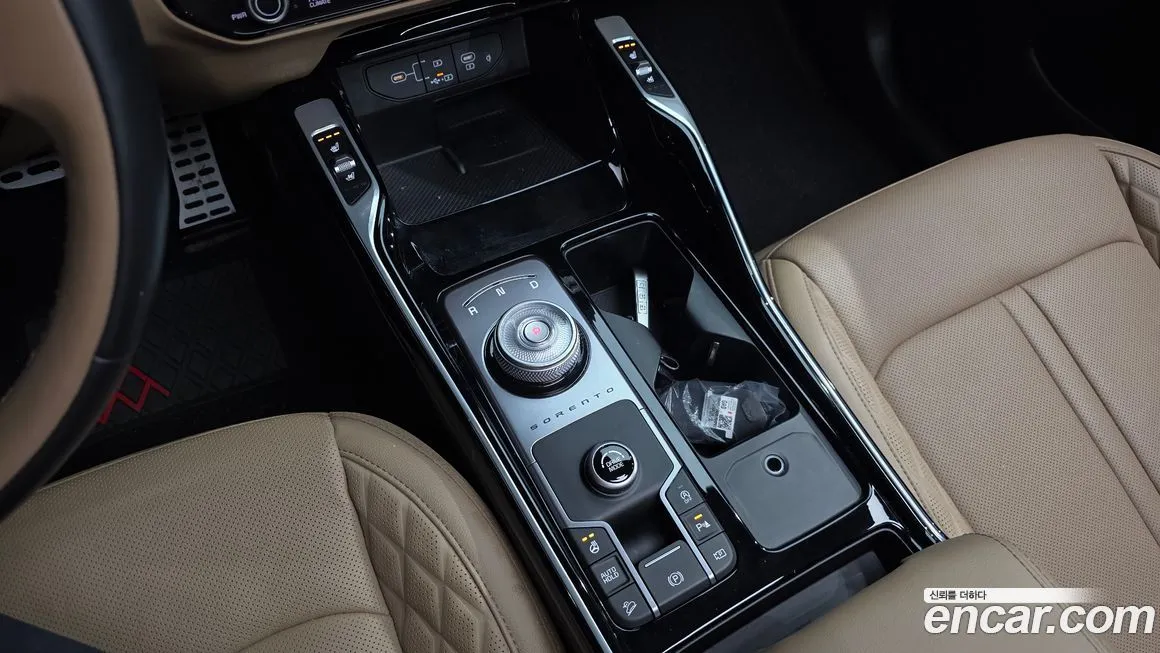 Kia Sorento — фото 10