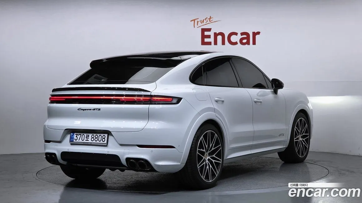 Porsche Cayenne 2025 из KR, фото 9