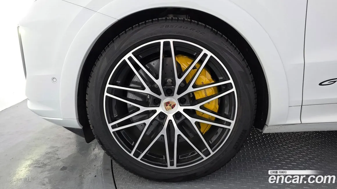 Porsche Cayenne 2025 из KR, фото 8