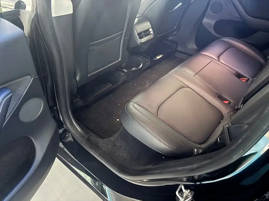 Tesla Model Y 2022 из CN, фото 3