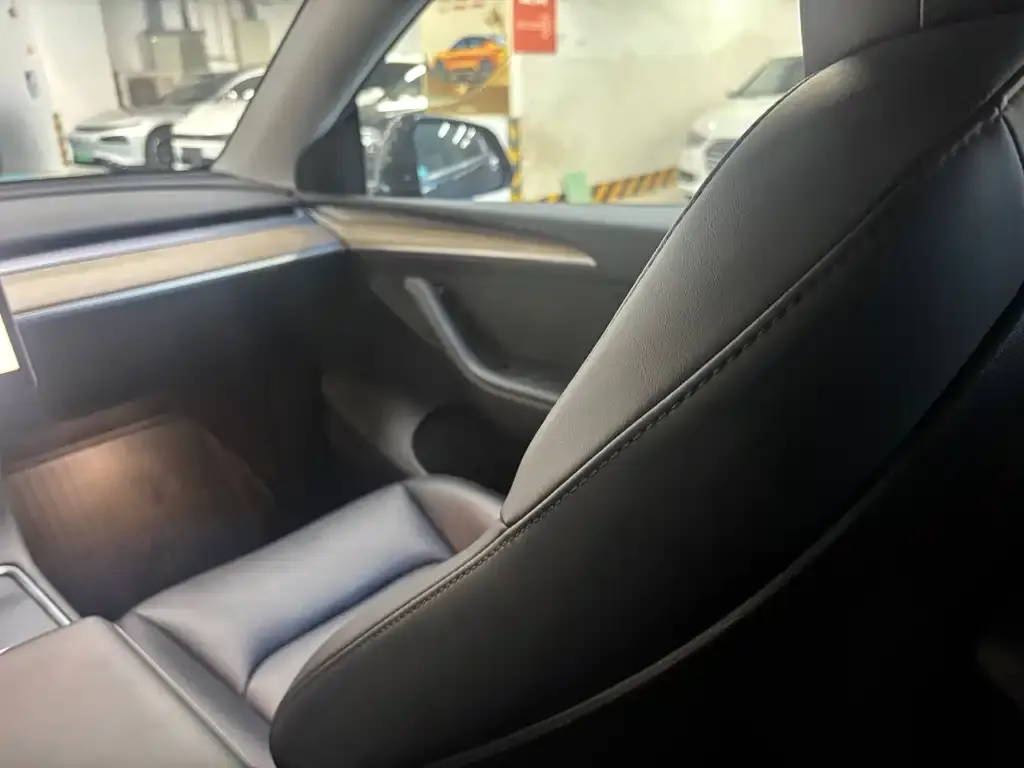 Tesla Model Y 2022 из CN, фото 4