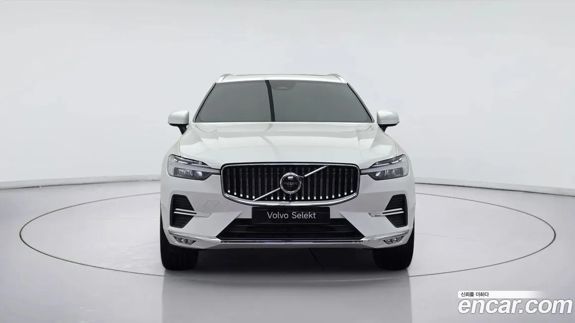 Volvo XC60 — фото 2