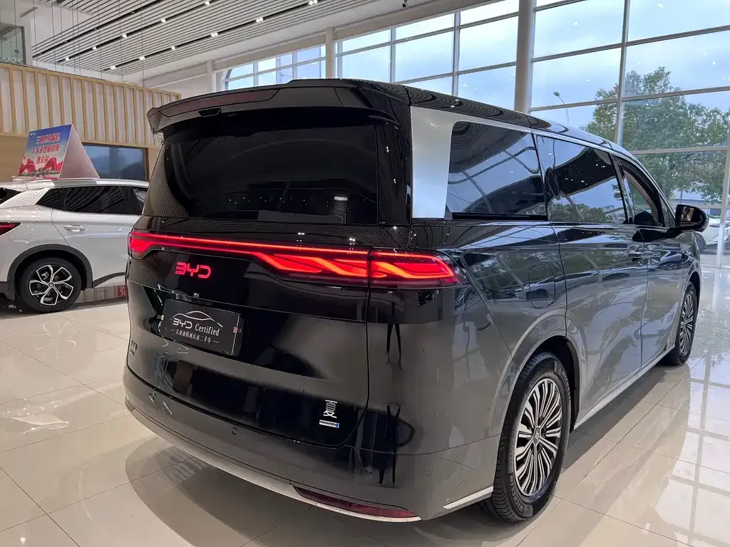 BYD Xia 2025 из CN, фото 8