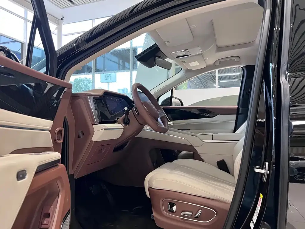 BYD Xia 2025 из CN, фото 10