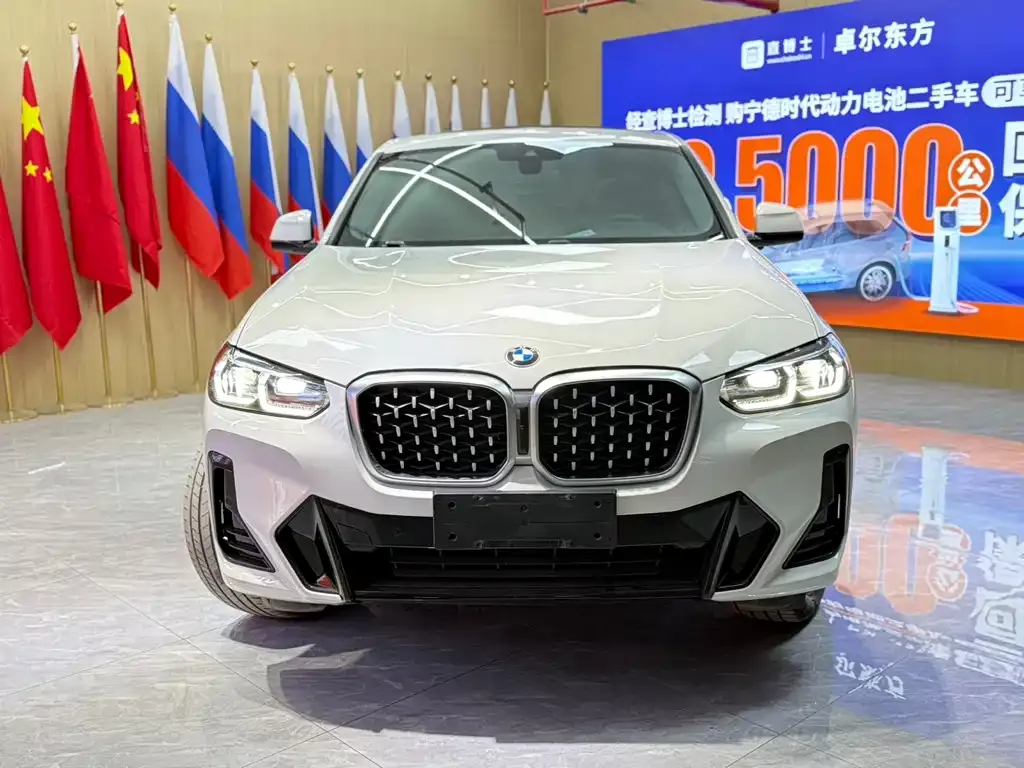 BMW X4 — фото 3
