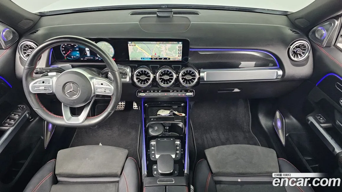 Mercedes-Benz GLB-Class — фото 10
