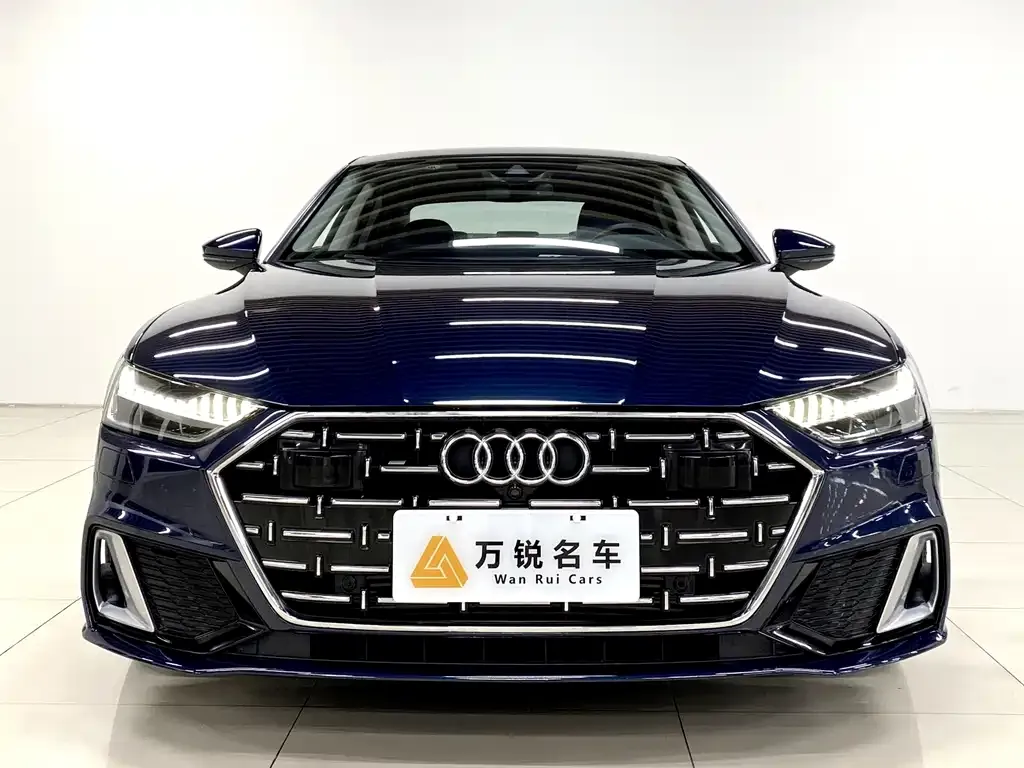 Audi A7L 2023 из CN, фото 4