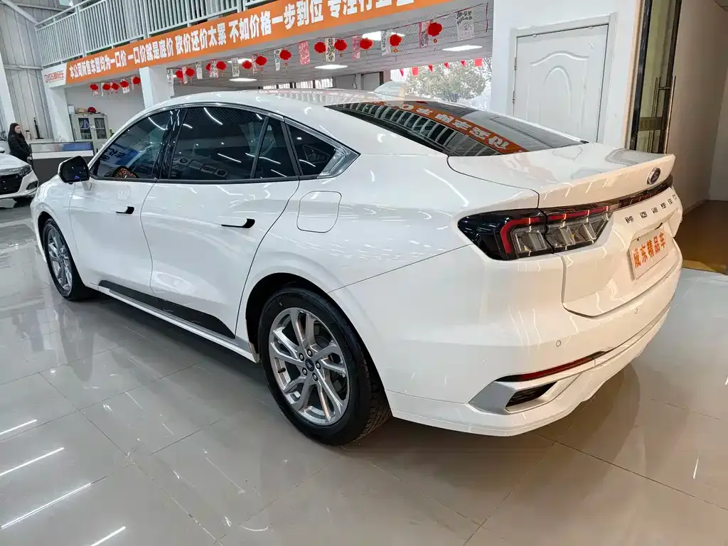 Ford Mondeo 2024 из CN, фото 8