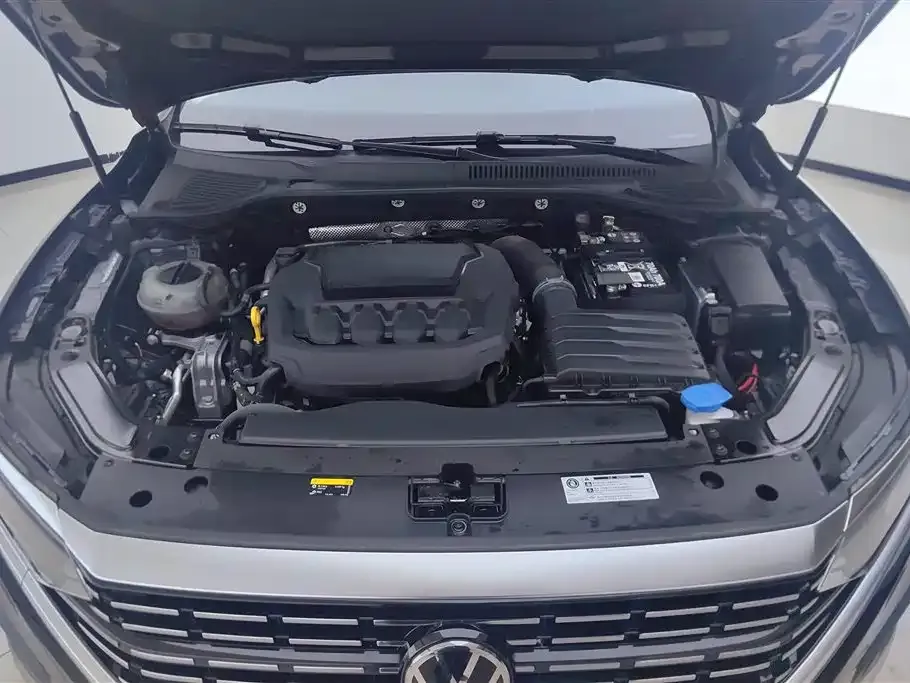 Volkswagen Passat 2024 из CN, фото 10