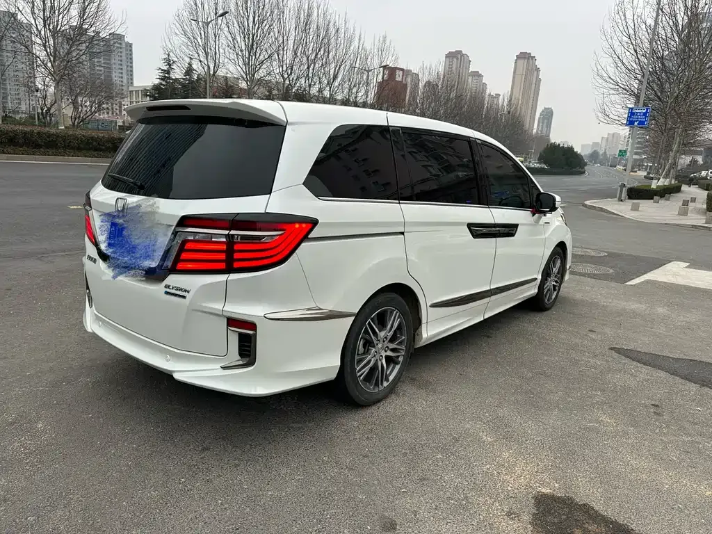 Honda Elysion 2021 из CN, фото 9