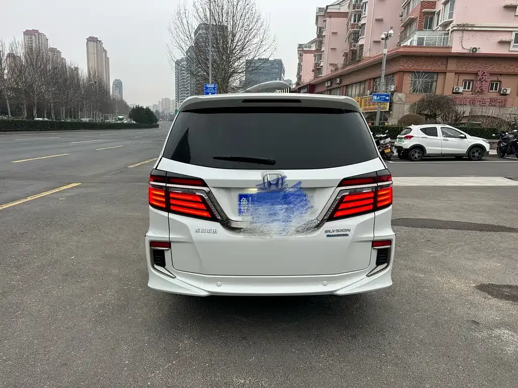 Honda Elysion 2021 из CN, фото 6