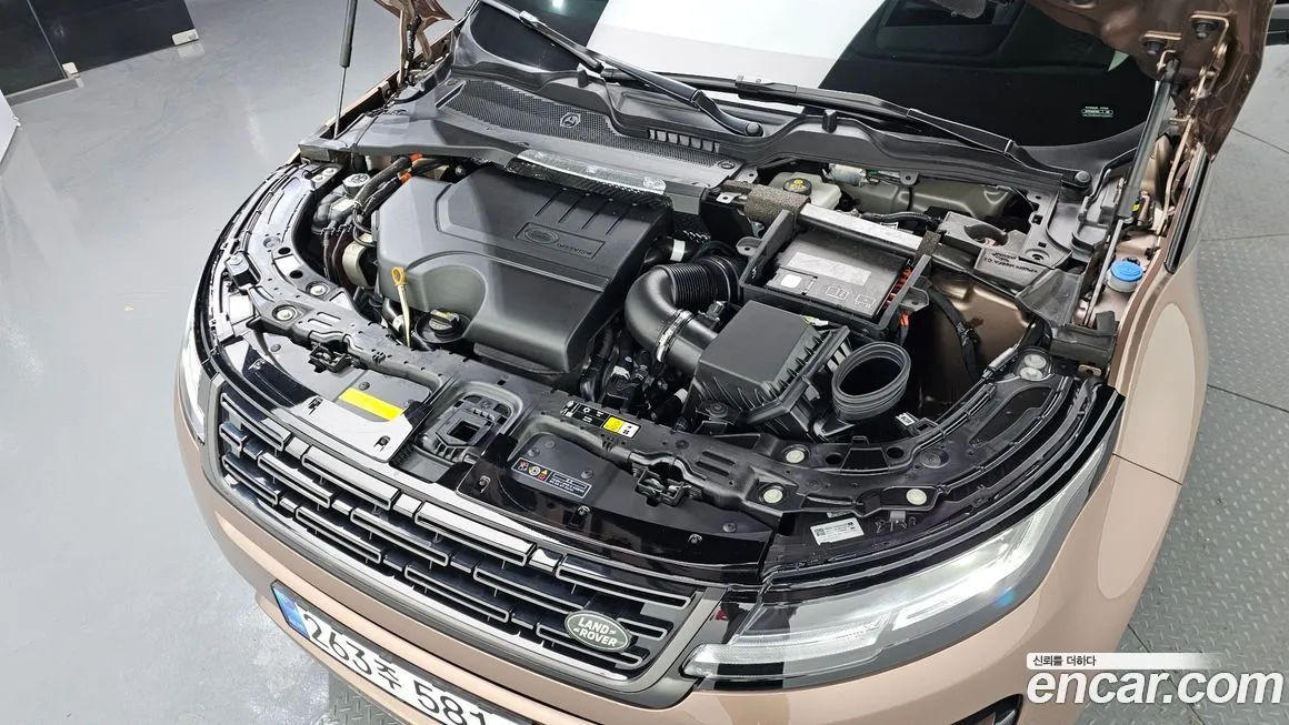 Land Rover Range Rover Evoque 2025 из KR, фото 10