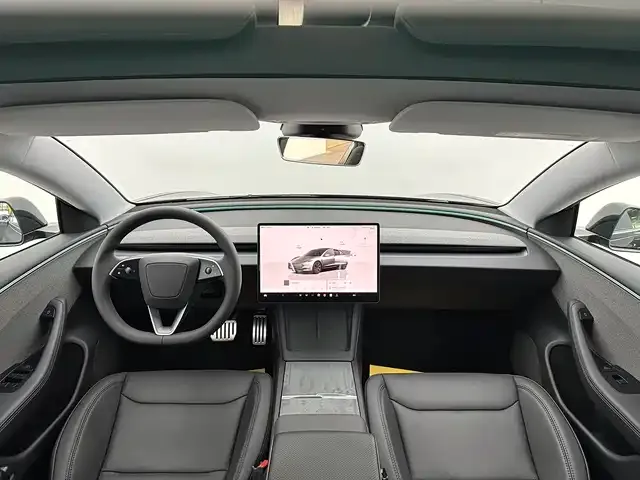 Tesla Model 3 — фото 5
